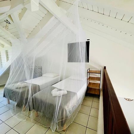 Appartement Cosy - Entre Nature Et Plages De Reve Le Gosier  Kültér fotó