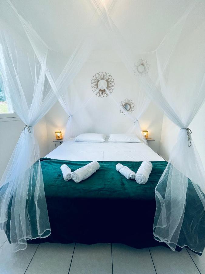 Appartement Cosy - Entre Nature Et Plages De Reve Le Gosier  Kültér fotó